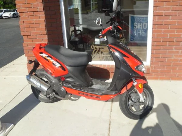 2006 UM PowerMax 150 XX