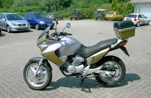 2006 Honda Varadero 125