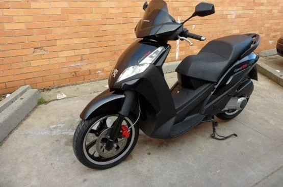 2008 Peugeot Geopolis 250 Premium