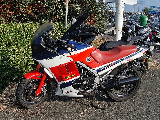 1984 Honda VF 500 F 2