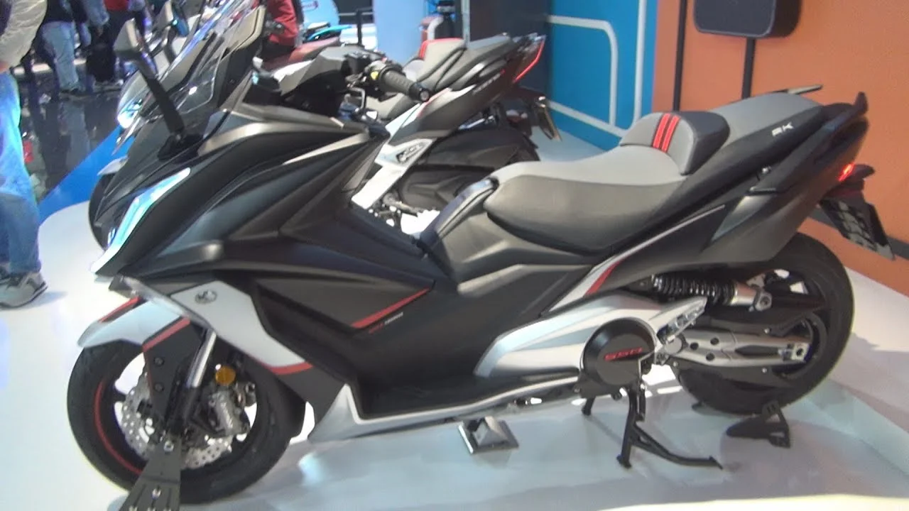 2020 Kymco AK 550