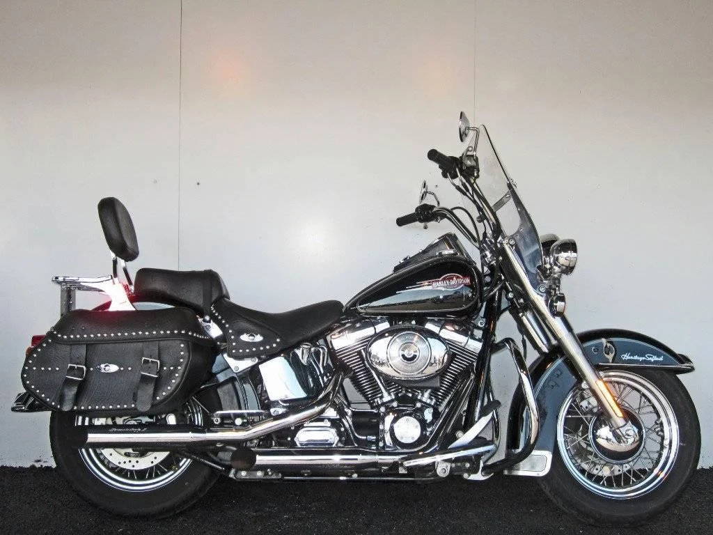 2006 Harley-Davidson FLSTCI Heritage Softail Classic