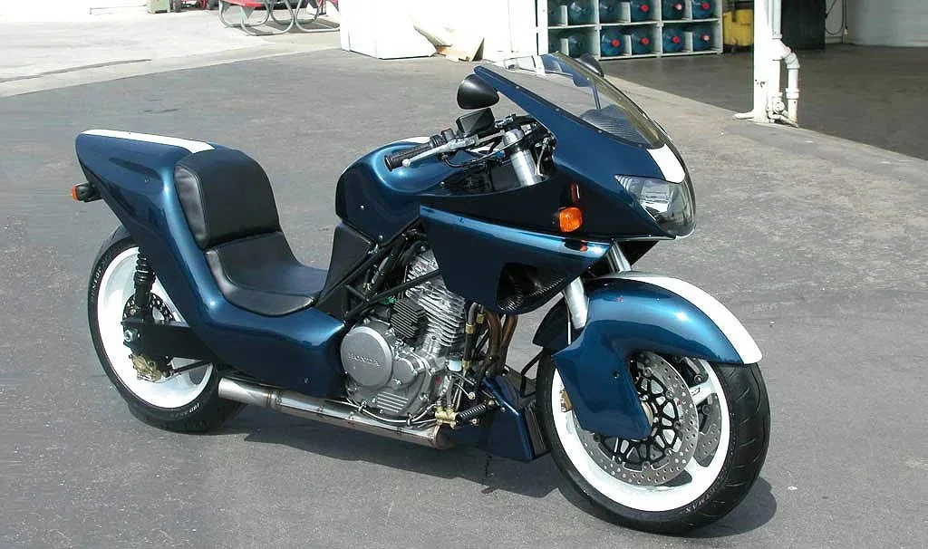 2012 Alligator A-6