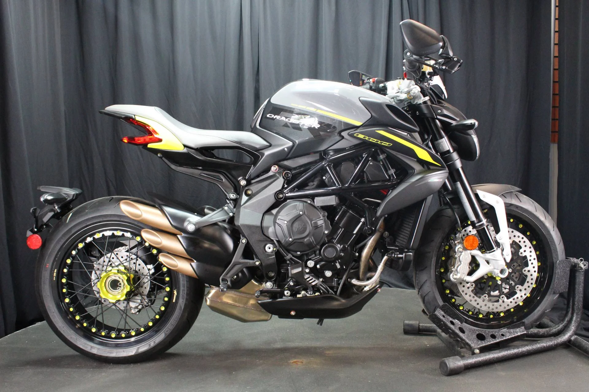 2019 MV Agusta Dragster 800 RR