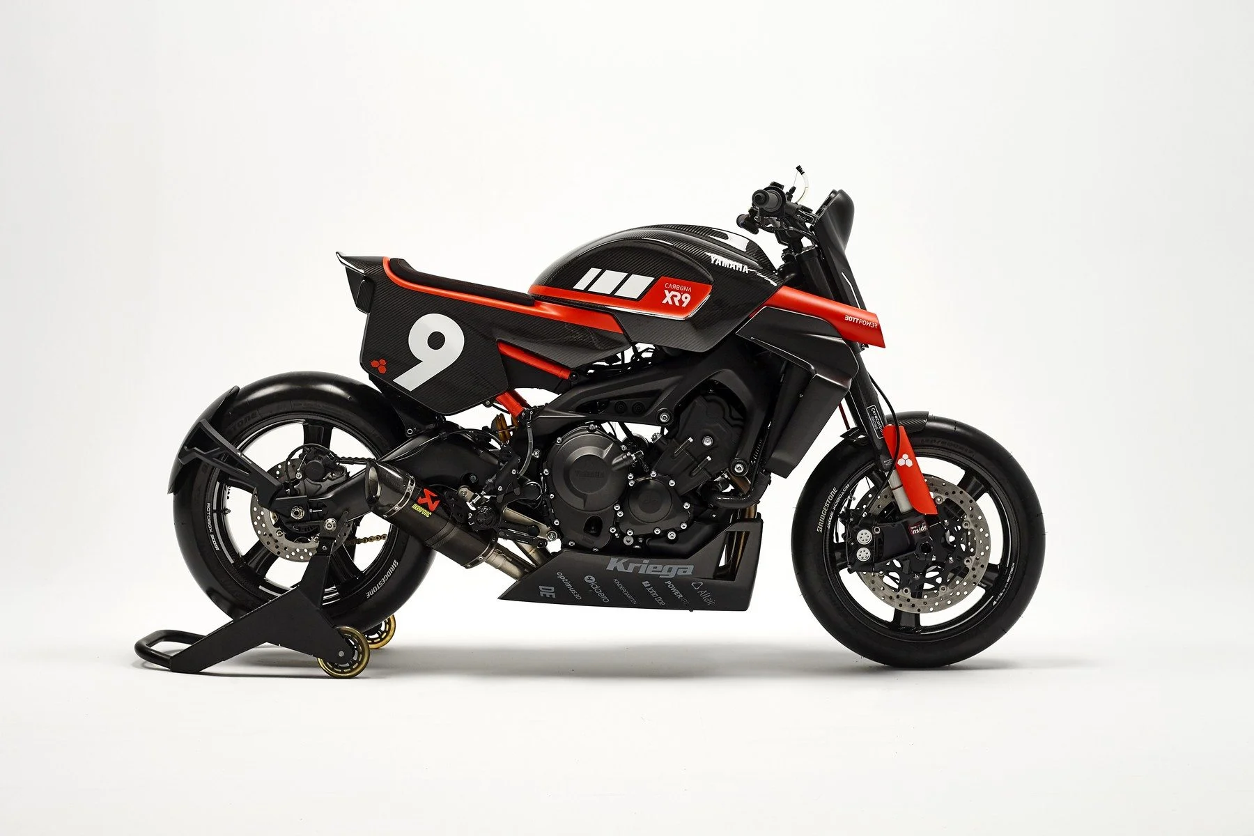 2021 Yamaha XR9 Carbona