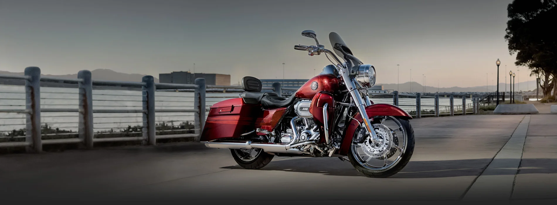 2013 Harley-Davidson CVO Road King