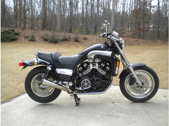2000 Yamaha VMX 1200 V-Max